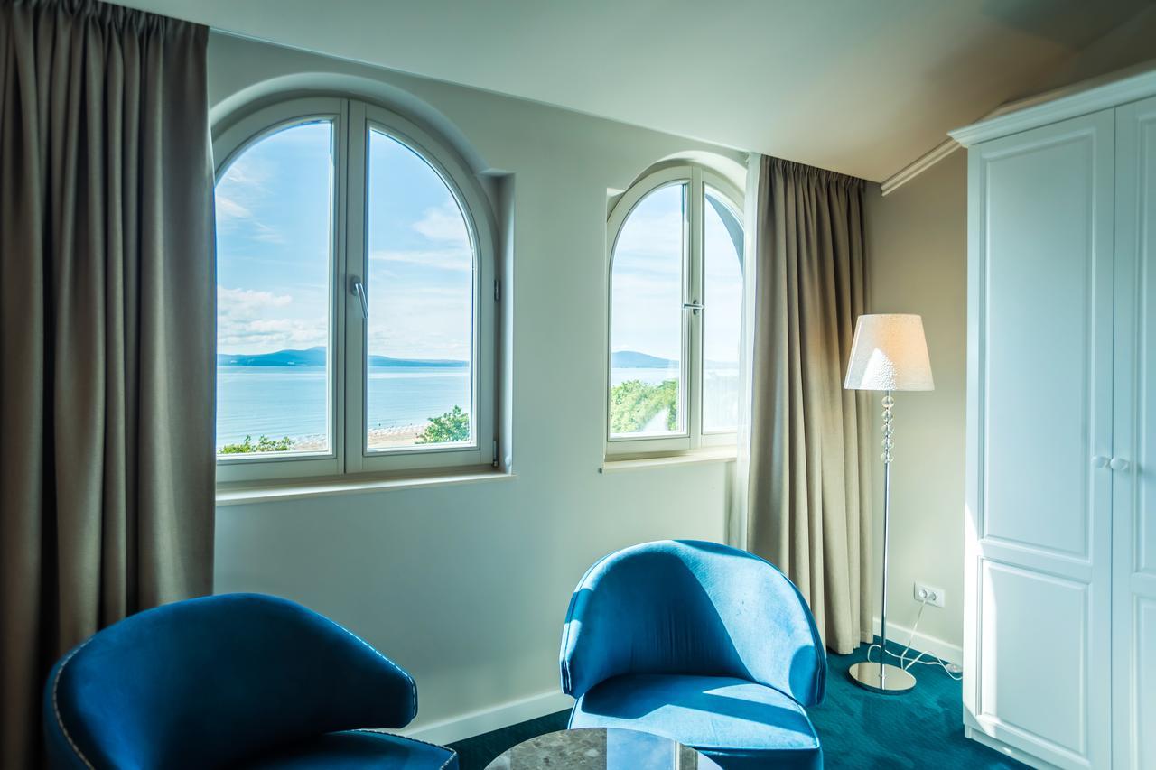 Boutique Hotel Promenade Burgas Extérieur photo